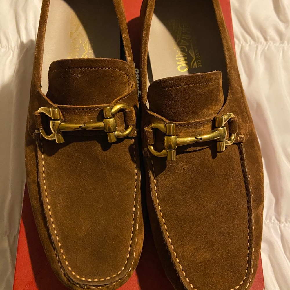 Men’s Ferragamo brown suede drivers size 10